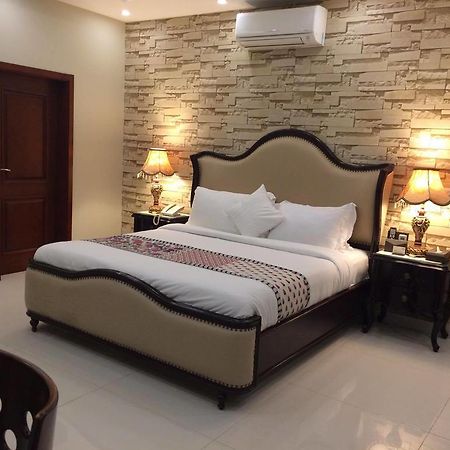 Orchards Cottage Hotel Карачі Екстер'єр фото