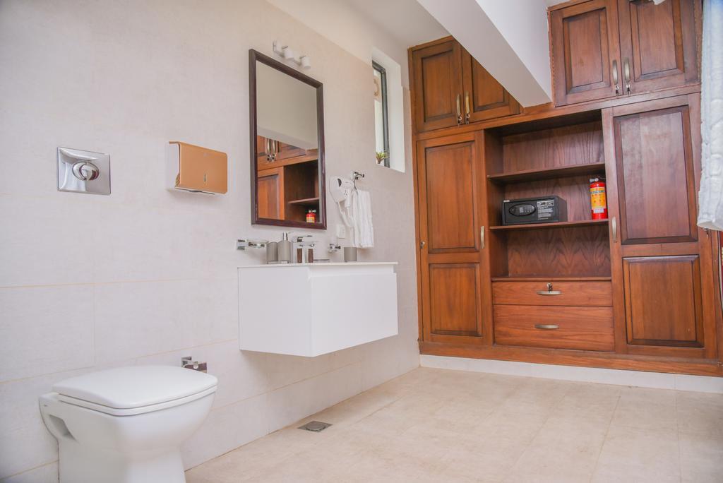 Orchards Cottage Hotel Карачі Екстер'єр фото