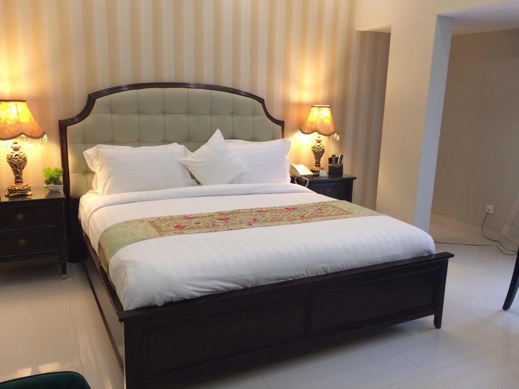 Orchards Cottage Hotel Карачі Екстер'єр фото